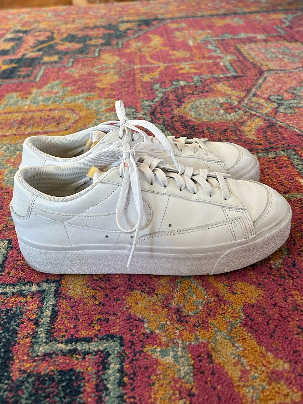 Nike | Women’s Triple White Leather Platform Blazer Low-Top Platform Shoes 10.5 - Picture 5 of 16